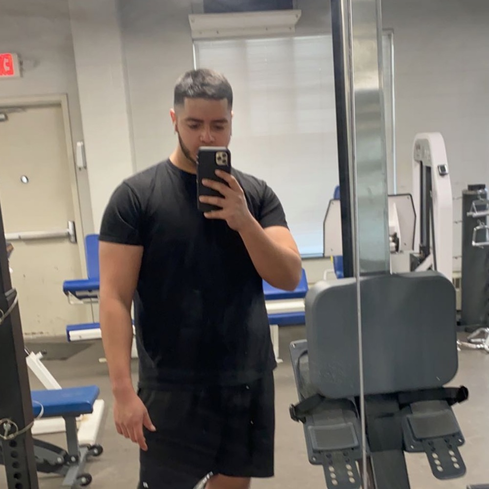 Meet your Posher, Luis